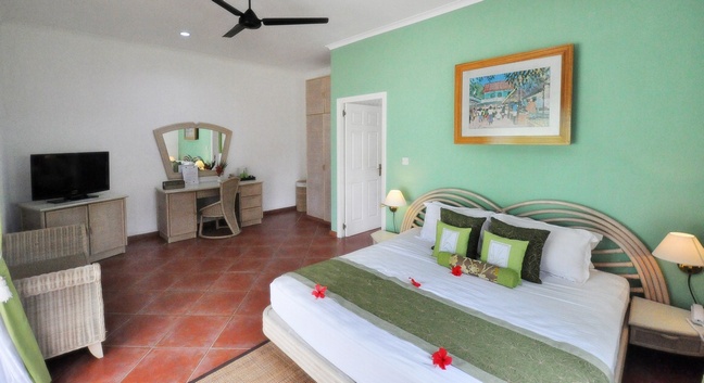 COMBO PRASLIN / CERF ISLAND - 8 NIGHTS / 9 DAYS - Seychelles