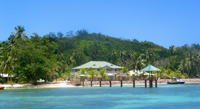 COMBO PRASLIN / CERF ISLAND - 8 NIGHTS / 9 DAYS - Seychelles