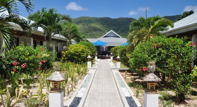 COMBO PRASLIN / CERF ISLAND - 8 NIGHTS / 9 DAYS - Seychelles