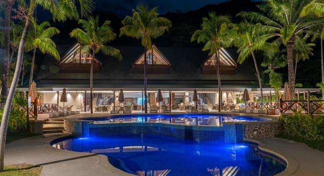 PARADISE SUN PRASLIN - Praslin